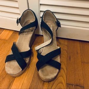 Wedge sandals by Toms